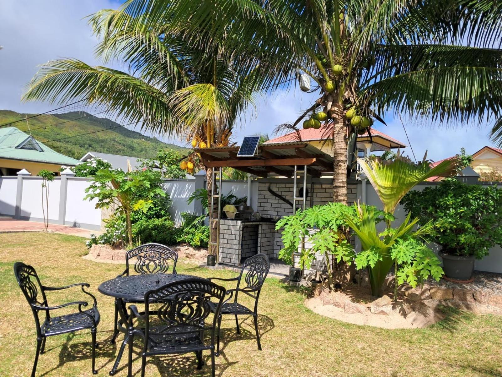 Ferienwohnung Treasure Island Retreat Anse Kerlan Exterior foto